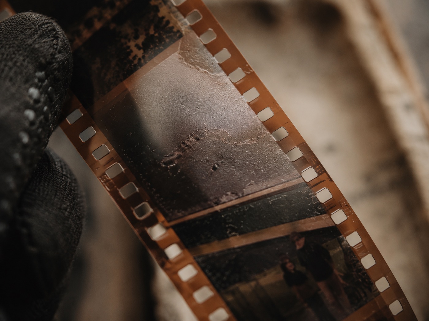 Detail eines entwickelten Filmnegativs als Seh-Schule Thema